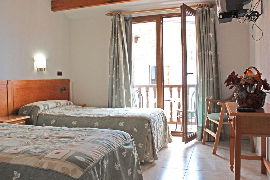 Hostal La Maya Cercedilla Rum bild
