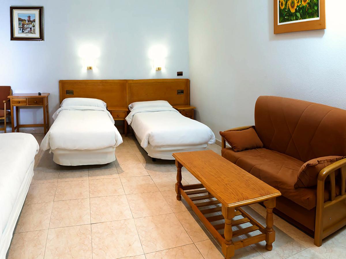 Hostal La Maya Cercedilla Exteriör bild