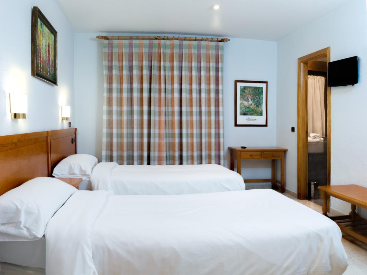 Hostal La Maya Cercedilla Exteriör bild